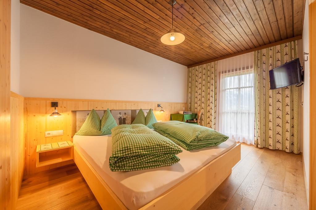 Berggasthaus Agritur Moserhof Braies  Zewnętrze zdjęcie