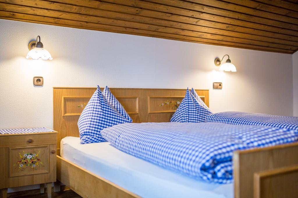 Berggasthaus Agritur Moserhof Braies  Zewnętrze zdjęcie
