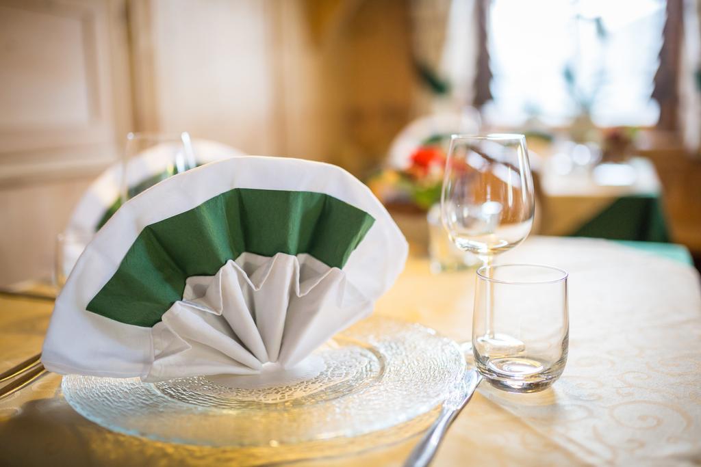 Berggasthaus Agritur Moserhof Braies  Zewnętrze zdjęcie